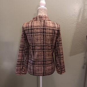 New Size 6 Plaid Blazer